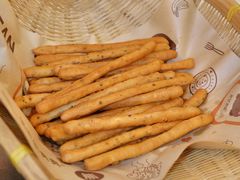 -元一希尔顿酒店·鲜切牛肉火锅禅自助餐厅