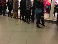 -UGG(燕莎奥特莱斯购物中心店)