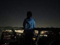-鬼笑石后山停车场