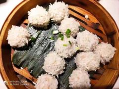 -小凤庭·地道湖北菜武昌鱼·藕汤(38年黄鹤楼店)