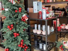 -星巴克(杭州西湖银泰1F店)