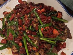 -冶建镜子·老南昌大排档·江西虾王(总店)