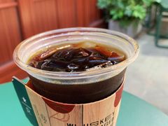 威士忌桶酿冷萃咖啡-星巴克臻选(上海今潮8弄店)