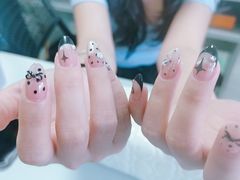 -首脑美容美发化妆美甲培训学校(龙岗校区)