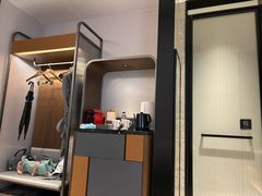 -兰州西关十字中山桥逸扉酒店
