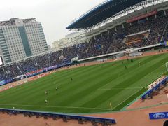 -裕彤国际体育中心