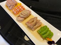 -HOMES上海本帮菜(襄阳公园店)
