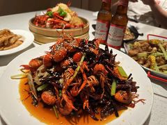 -红盔侠小龙虾(海宁银泰店)