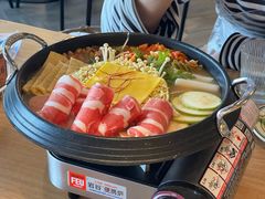-WOW LUCKY创意韩料(龙阳广场店)