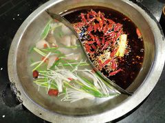 -宽板凳老灶火锅(南礼士路店)