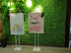 体验前-YooMee优美智能科技美肤机构