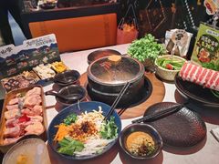 -芸山季·云南山珍菌火锅(人民广场来福士店)