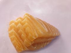 三文鱼片-争鲜回转寿司(东方银座店)