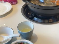 -东椰·海南椰子鸡火锅(朝阳门店)