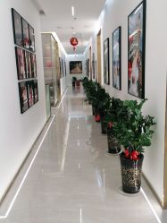 -维纳斯婚纱摄影(友好北路店)