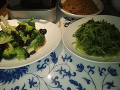 -小菜园新徽菜(阜阳颍州万达店)