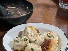 -舒蔡记生煎菜饭(云南中路店)