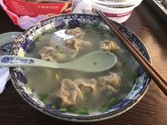 -老新隆牛肉锅贴(新街口店)