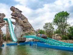 -七彩云南欢乐世界