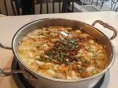 -德林酸菜鱼火锅(南丹店)