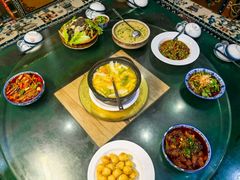 -三锅莊·牦牛肉火锅·香格里拉特色藏餐宴请餐厅(昆明创始店)