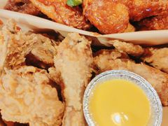 炸鸡翅一半一半-富乐满韩国正宗炸鸡韩国料理(虹泉路店)