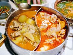 猪手鸳鸯锅-小街猪手(团结湖店)
