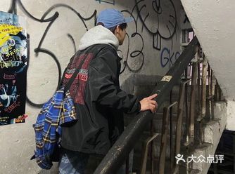 近日打卡抖音最火的春熙路古着
