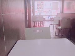-华莱士·全鸡汉堡(湛江新华店)