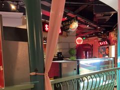 -沪小胖小龙虾(淮海中路旗舰店)