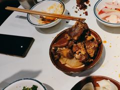 -卤校长老火锅(杨家坪直营店)
