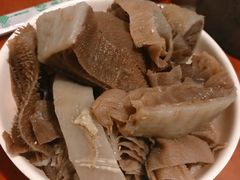 毛肚-洞庭洲·防空洞火锅·烧烤·铜锅涮肉(新百广场店)