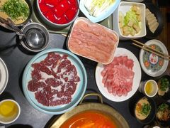 -沸炉重庆老火锅(军事博物馆店)