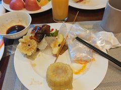 -南郊宾馆·风味自助餐厅·山东十六地市特色菜