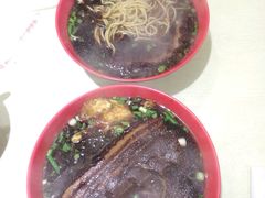 -小龙大肉面馆