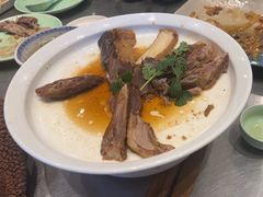 -潮界(LU·ONE凯德晶萃广场店)