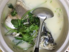 -天乐农家鱼头王(天目湖店)