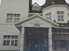 -东方绿舟酒店-停车场