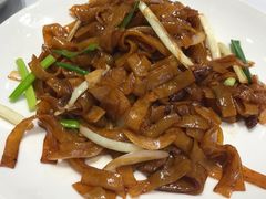 干炒牛河-稻香酒家·34年老字号·港式粤菜(汉街店)