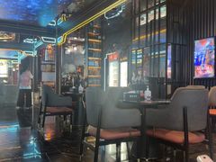 -屋有岛沉浸游戏旗舰店(中山公园店)