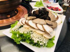菌菇拼盘-清真·京华源铜锅涮肉(丰庆店)