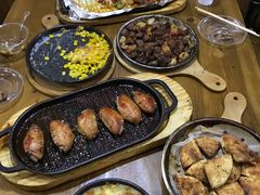 -老东镇啤酒屋海鲜加工·蒸汽海鲜·海鲜烧烤(台东店)