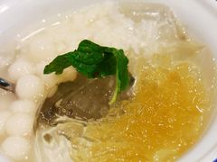 红糖冰粉-马路边边串串香(双井直营店)