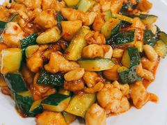宫保鸡丁-众乐大盘菜