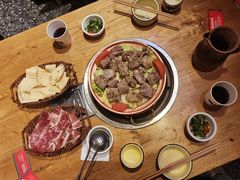 -阿婆情腊排骨火锅(金虹路店)