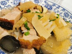 -侬佳蒸菜馆(听潮店)