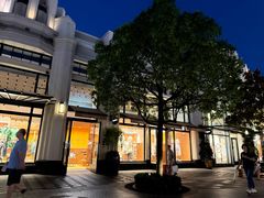 -比斯特上海购物村精品奥特莱斯