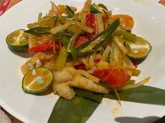 越式酸辣鸡爪-越美小馆·越南料理(曲江店)