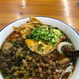 提醒大家不要看牌子点单,去取餐的窗口点单