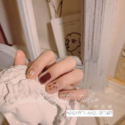 -米小兔美甲美睫